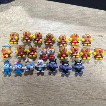 호빵맨 미니 피규어 세트 23개