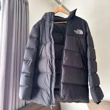THE NORTH FACE 블랙 다운 자켓