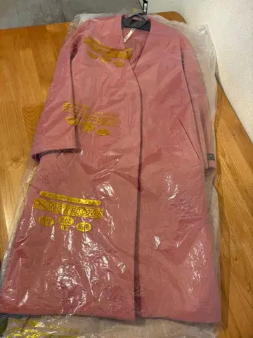 미라 오웬 핑크 노카라 코트