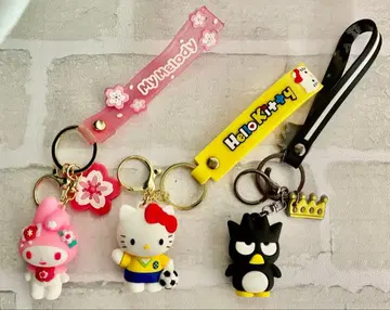 헬로키티 마이멜로디 배드마츠마루 키링 3개 세트