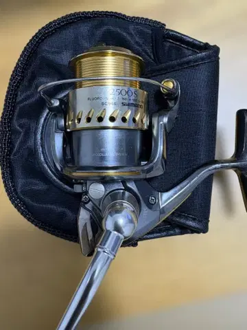 시마노 04 스텔라 2500S