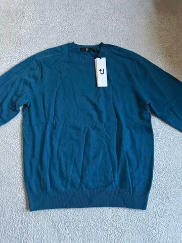 UNIQLO +J 캐시미어 블렌드 크루넥 스웨터