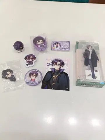 캐릭터 굿즈 세트 보라색 피규어