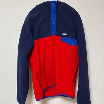 patagonia 플리스 자켓 후드 부착 네이비/레드