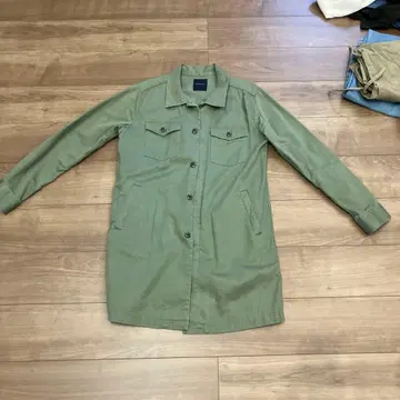 AMERICAN RAG CIE 올리브 그린 자켓