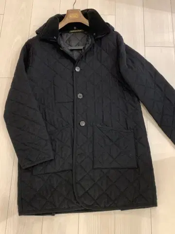 MACKINTOSH-SCOTLAND 퀼팅 코트 블랙 (구하기 어려움)