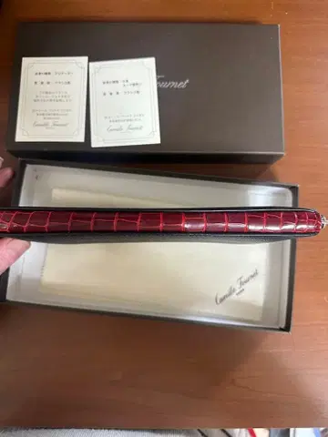 카미유 포르네 장지갑 베르소 블랙 레드 한정판