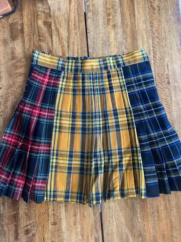 ZARA 체크 무늬 플리츠 미니 스커트