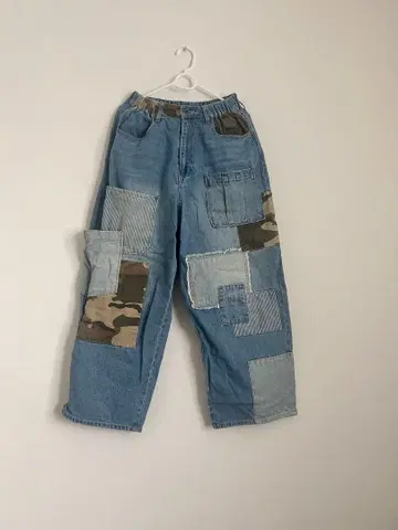 패치워크 디자인 데님 팬츠