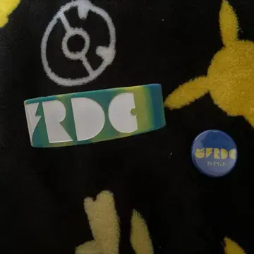 프레데릭 그라데이션 러버 밴드와 캔뱃지 세트