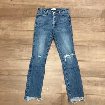 Mila Owen 데미지 가공 스키니 데님