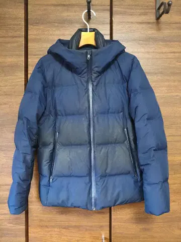 UNIQLO 유니클로 심리스 다운 후드티 네이비 S