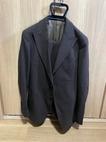 정장 셀렉트 다크 브라운 스트라이프 비즈니스 정장