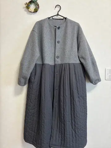 [ 미사용 새 상품 ] 이소재 절개 롱 코트 그레이