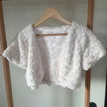 플라워 패턴 크림색 숏 가디건 모리걸 스타일