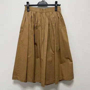 the Virgnia 플레어 스커트 38 사이즈