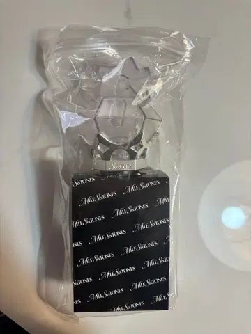 미사용 새상품 SixTONES 응원봉 2025 스톤즈 라이브