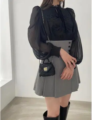 택 포함 새상품! SNIDEL 스나이델 자수 양류 블라우스