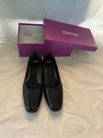 중고 새상품급 블랙 펌프스 25.0 EEEE 4E
