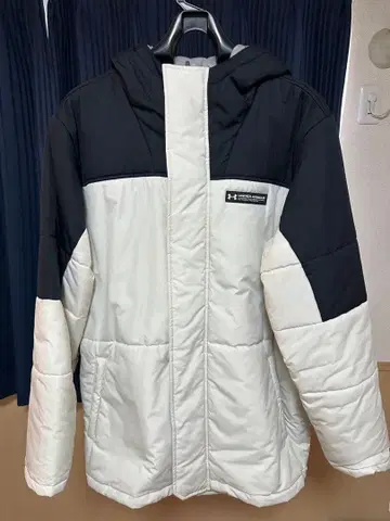 언더아머 방수 다운 자켓 3XL