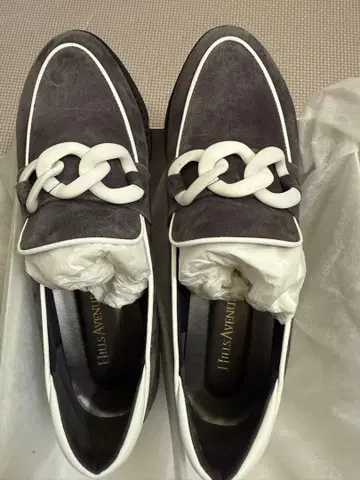 HILLS AVENUE 그레이 화이트 로퍼