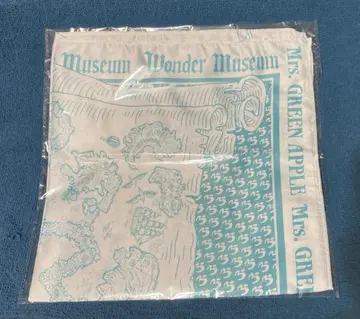 Mrs. GREEN APPLE Wonder Museum 스카프