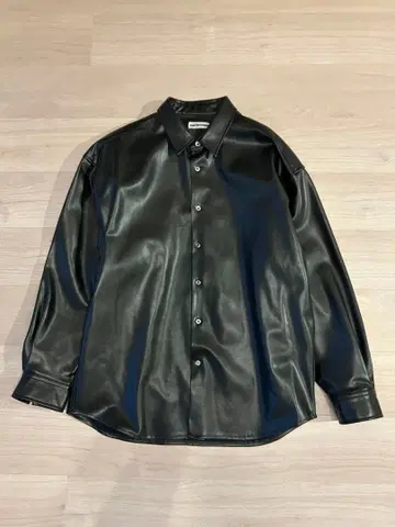 신세틱 가죽 셔츠