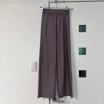 새상품급 GRL 그레일 퍼플 플리츠 와이드 팬츠 허리밴딩 발길이 팬츠