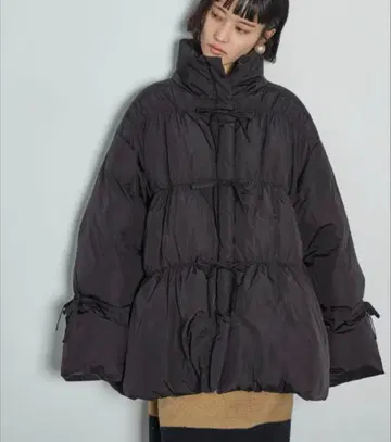 [ 새상품 ] 리본 악센트 볼륨 퍼프 자켓