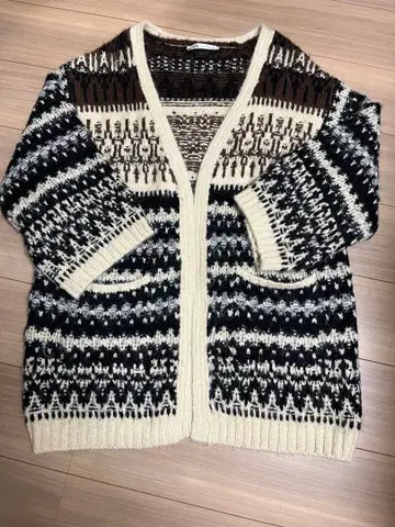 ZARA 노르딕 무늬 가디건 XS-S