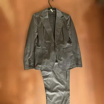 iCB 그레이 스트라이프 수트 셋업