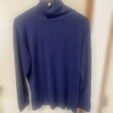 Lui's 네이비 터틀넥 긴팔