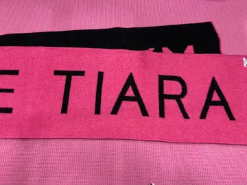 TIARA 핑크 로고 스톨 새상품급