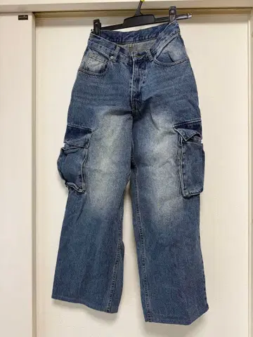 HTH (Hotter than Hell) 컬러 워시 데님