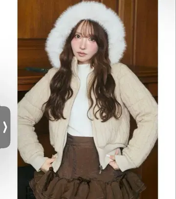 MISTREASS 미스트레아스 케이블 니트 패디드 재킷