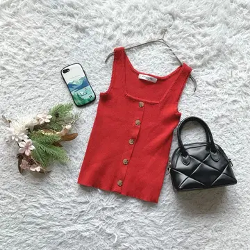 엠즈 엑사이트 리브 니트 버튼 M 봄/여름 레드 슬리브리스 캐주얼