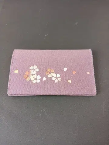 보라색 꽃무늬 명함지갑