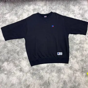 RUSSELL ATHLETIC 블랙 V넥 T셔츠 M