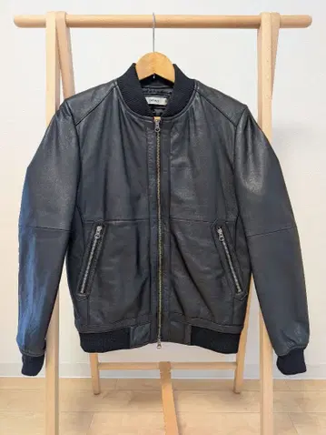 MA-1 스타일 가죽 자켓 M 사이즈