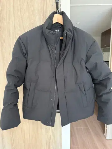 UNIQLO 심리스 다운 자켓 S 블랙