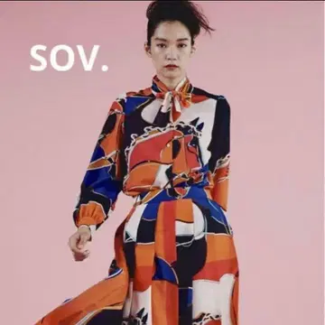 Sov. 말 패턴 프린트 긴팔 블라우스 38