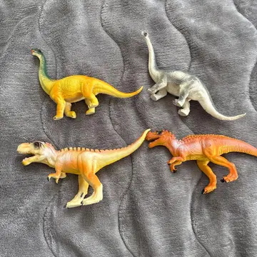 공룡 피규어 4체 세트