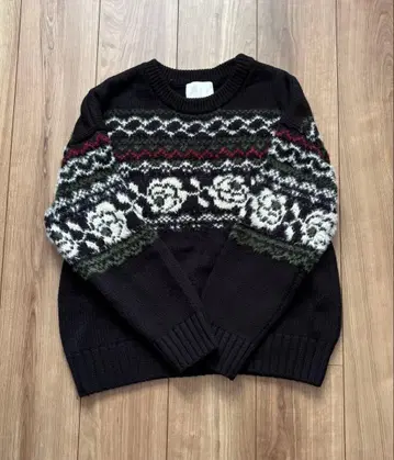 H&M 꽃무늬 긴팔 니트 스웨터