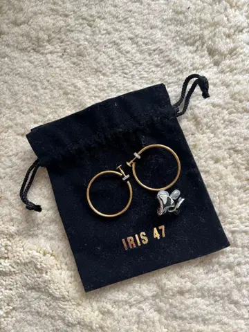 IRIS 47 골드 후프 & 실버 귀찌
