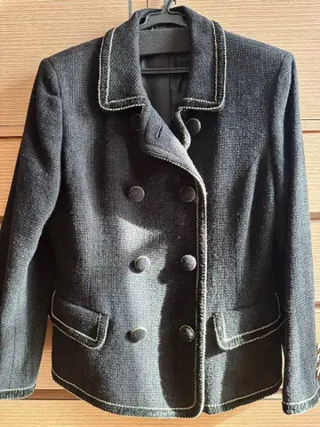 블랙 더블 브레스트 자켓 대비 스티치