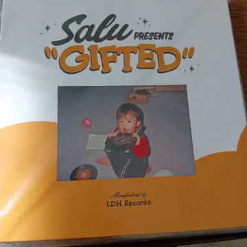 SALU gifted cd dvd 대형 소책자 완전 생산 한정판
