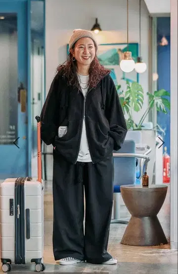 [be with M] 미사요 하기 후드티