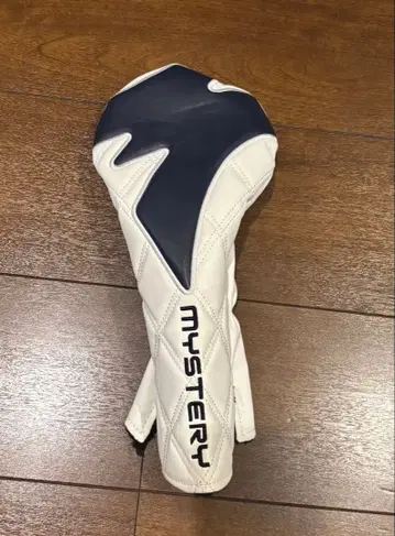 MYSTERY 드라이버용 골프헤드커버 화이트/네이비