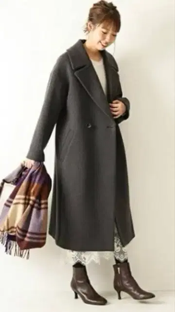 Spick & Span 스픽앤스팬 W 페이스 빅 칼라 코트