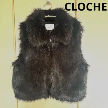새상품급 CLOCHE 고져스 인조 모피 베스트 블랙